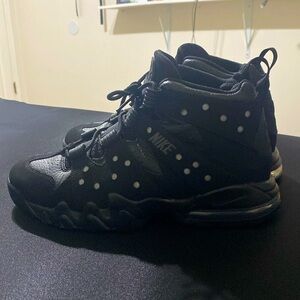nike air max cb 2 “triple black” slightly used has original box.